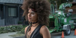 Зазі Бітц очолила акторський склад першого горрор фільму Nocturna "Вони вбивають вас" Зазі Бітц очолила акторський склад першого горрор фільму Nocturna "Вони вбивають вас"