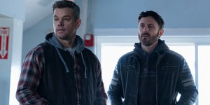 Метт Деймон та Кейсі Аффлек планують покарати корумпованого політика у новому екшен трейлері фільму "The Instigators" від Apple Метт Деймон та Кейсі Аффлек планують покарати корумпованого політика у новому екшен трейлері фільму "The Instigators" від Apple