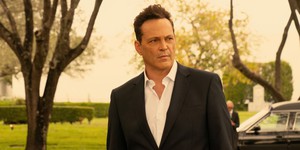 Вінс Вон, вуду та кримінальні загадки Флориди в новому трейлері серіалу "Bad Monkey" Вінс Вон, вуду та кримінальні загадки Флориди в новому трейлері серіалу "Bad Monkey"