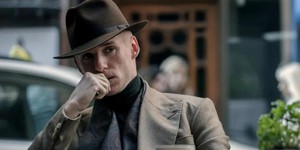 Едді Редмейн у ролі невловимого злочинця: Напружений тизер нового серіалу "День Шакала" Едді Редмейн у ролі невловимого злочинця: Напружений тизер нового серіалу "День Шакала"