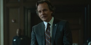 Пітер Сарсгаард відмовився від участі у другому сезоні серіалу "Презумпція невинуватості" Пітер Сарсгаард відмовився від участі у другому сезоні серіалу "Презумпція невинуватості"