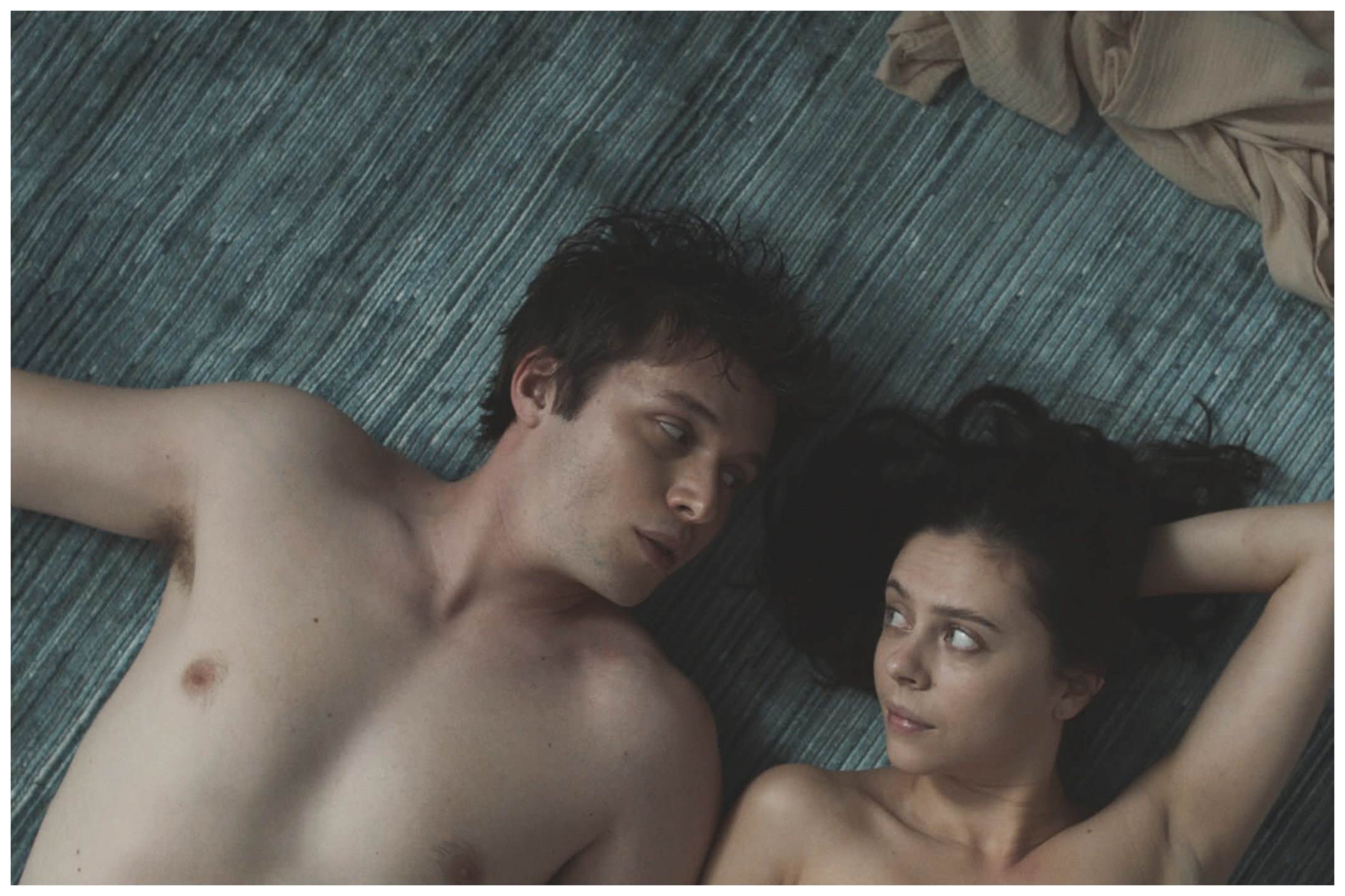 Нік Робінсон і Бел Повлі