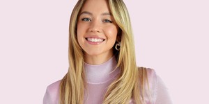 Сідні Свіні розповіла про нахабну поведінку папараці, які намагалися домовитися з її родиною про фото в бікіні Сідні Свіні розповіла про нахабну поведінку папараці, які намагалися домовитися з її родиною про фото в бікіні