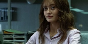 Елла Пурнелл в новому серіалі "Sweetpea" підкорює сердця критиків і глядачів Елла Пурнелл в новому серіалі "Sweetpea" підкорює сердця критиків і глядачів