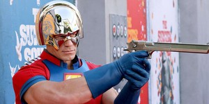 Джеймс Ганн прощається з командою "Миротворця" після завершення роботи над 2 сезоном Джеймс Ганн прощається з командою "Миротворця" після завершення роботи над 2 сезоном