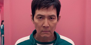 Трейлер другого сезону хітового серіалу "Гра в кальмара" розкриває нові смертельні випробування, які чекають на відчайдушних учасників Трейлер другого сезону хітового серіалу "Гра в кальмара" розкриває нові смертельні випробування, які чекають на відчайдушних учасників