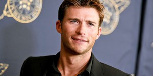 Скотт Іствуд приєднується до екранізації бестселера Коллін Гувер "Шкодуючи за тобою"