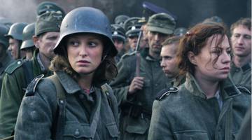 Фильмы про 1945